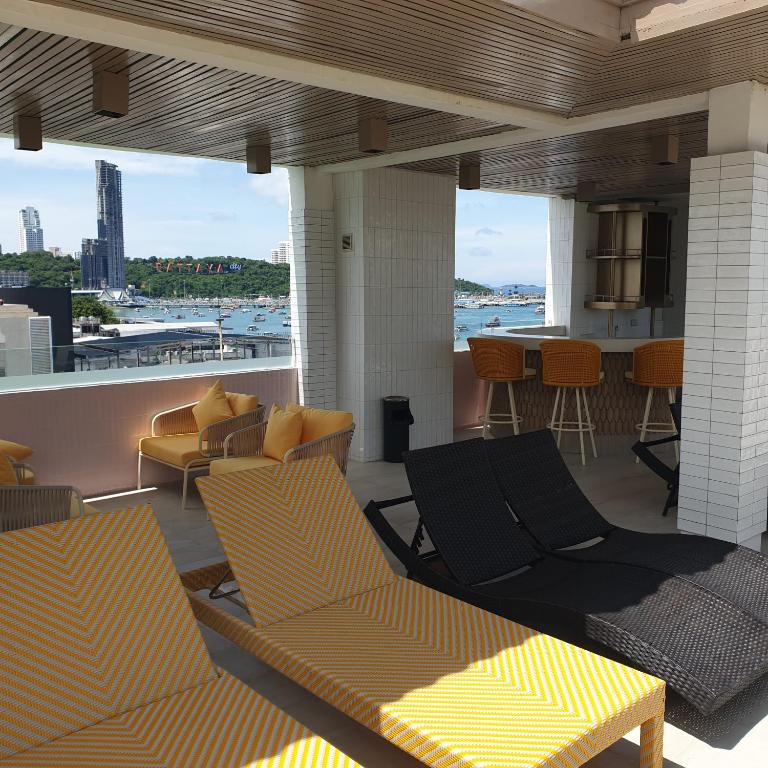 Cloudotel Walking Street Pattaya - Resim 14