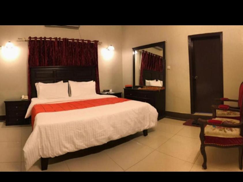 Karachi Elet Business Hotel - Habitación Doble