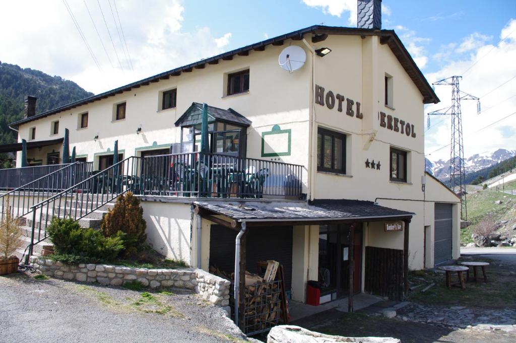Budova, kde se hotel nachází