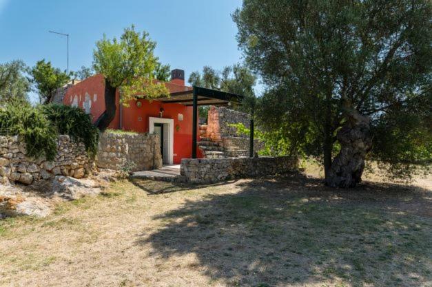 Aed väljaspool majutusasutust Villa Agreste