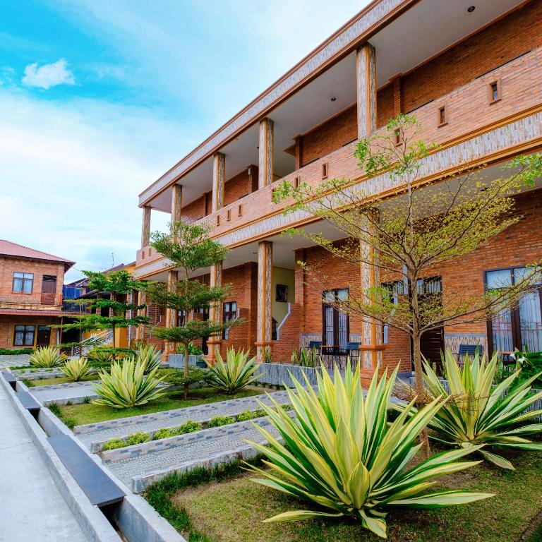 Martin Anugrah Hotel & Restaurant - Housity