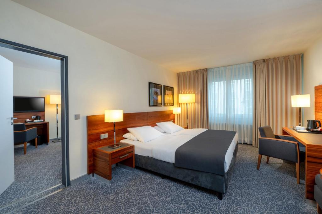 Maritim Hotel München - Resim 29