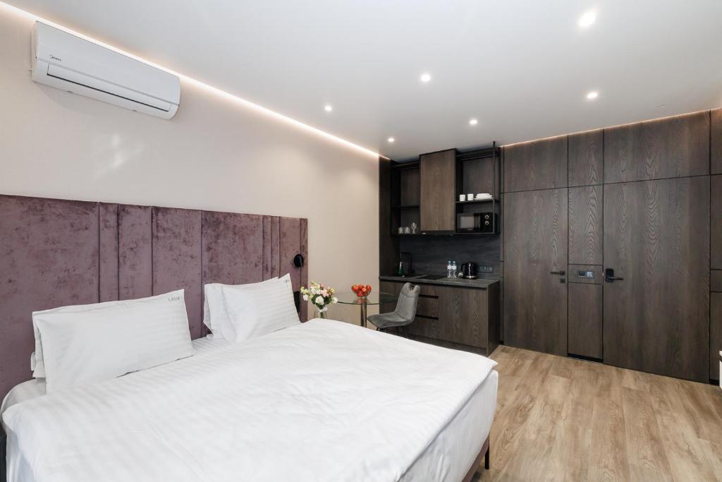 Flatlux Apartments - 
