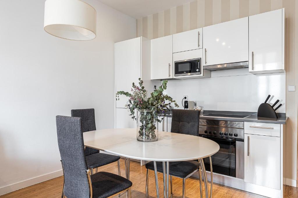 Waou Apartamentos en Sol Superior 1