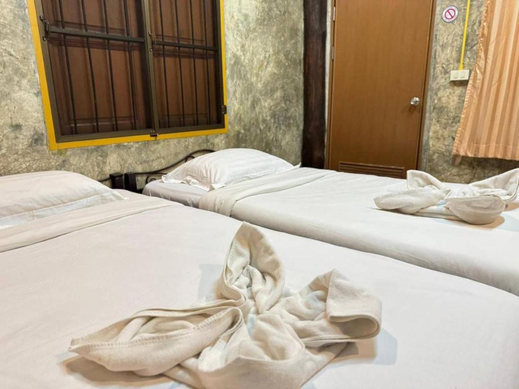 Collection O Baan Elephant Home - Resim 16