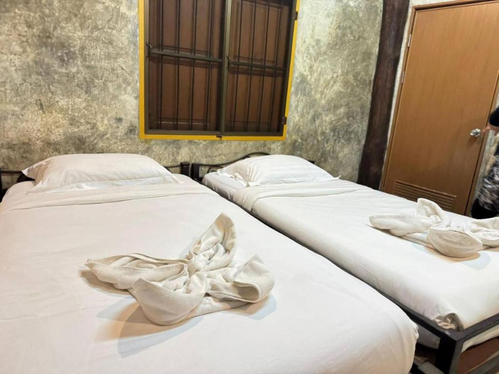 Collection O Baan Elephant Home - Resim 10