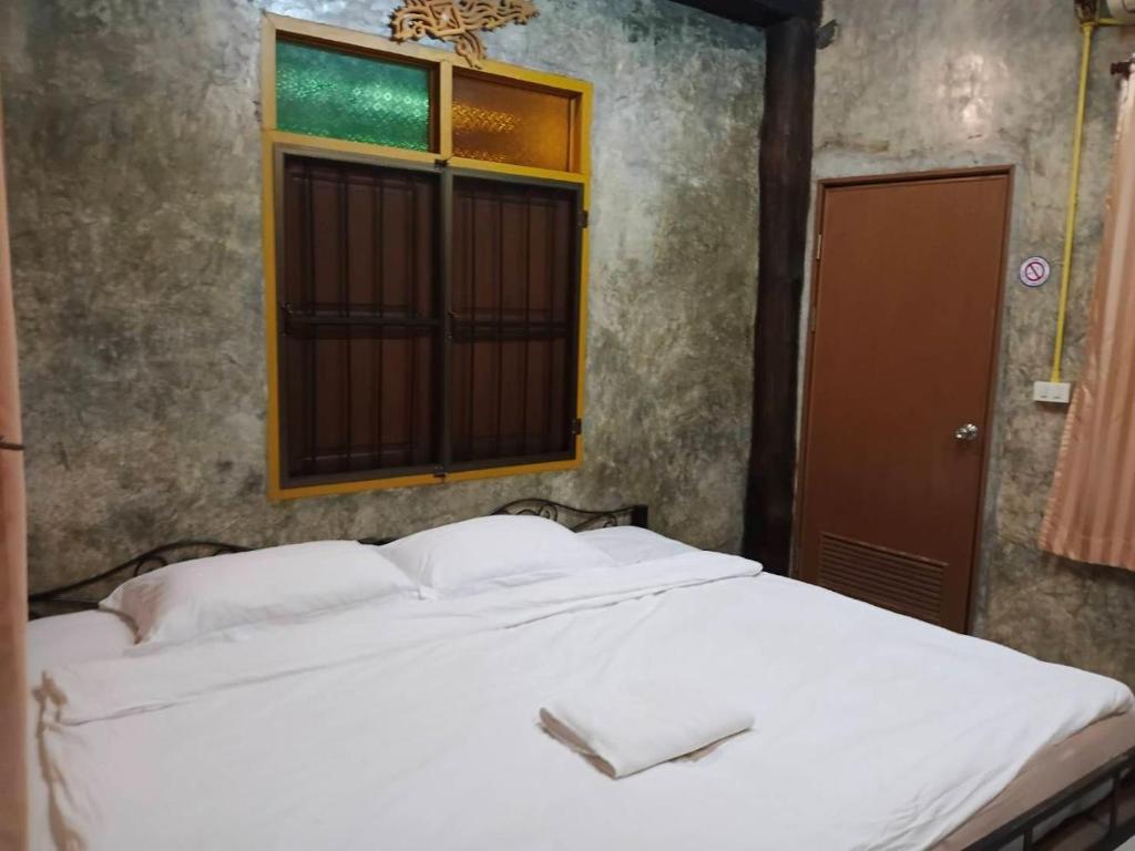 Collection O Baan Elephant Home - Resim 11