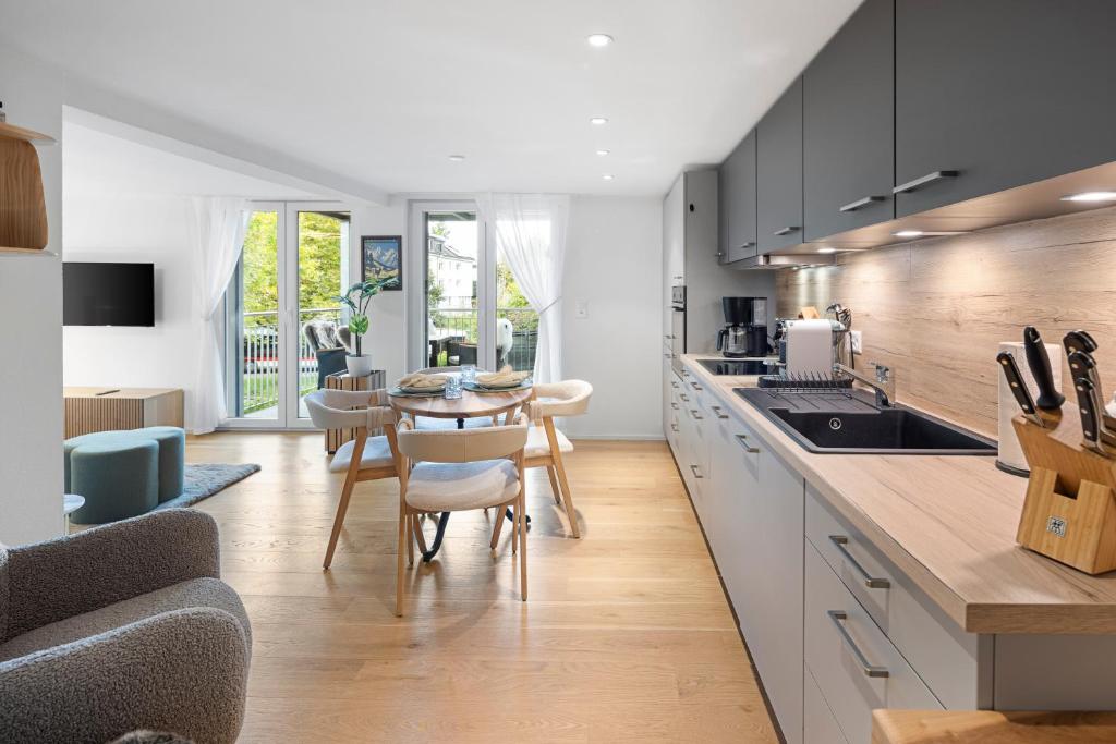 Modernes Apartment mit Balkon und Parkplatz, Nähe See - Resim 4