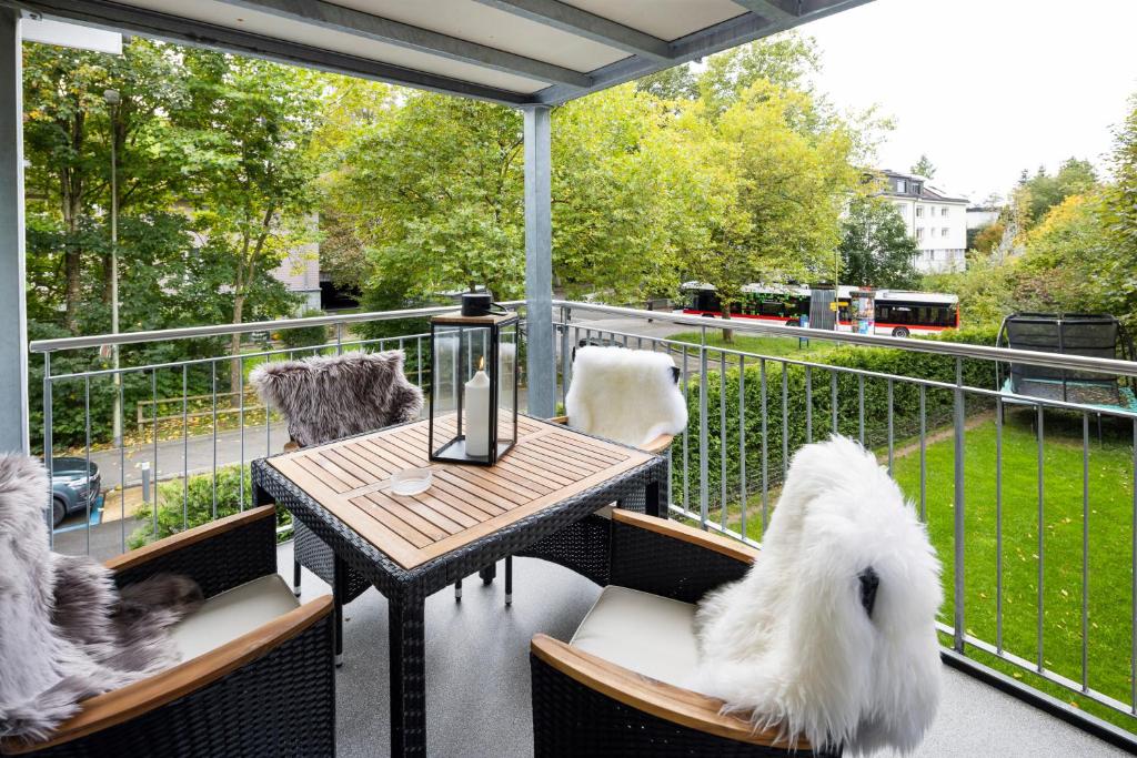 Modernes Apartment mit Balkon und Parkplatz, Nähe See - Resim 19