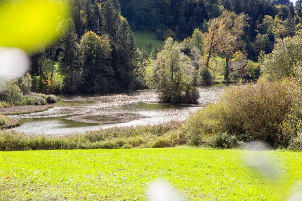 Modernes Apartment mit Balkon und Parkplatz, Nähe See - Resim 27