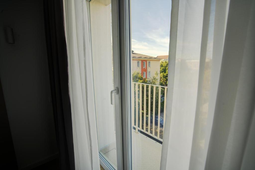 Hotel Bravo Iasi - Resim 5