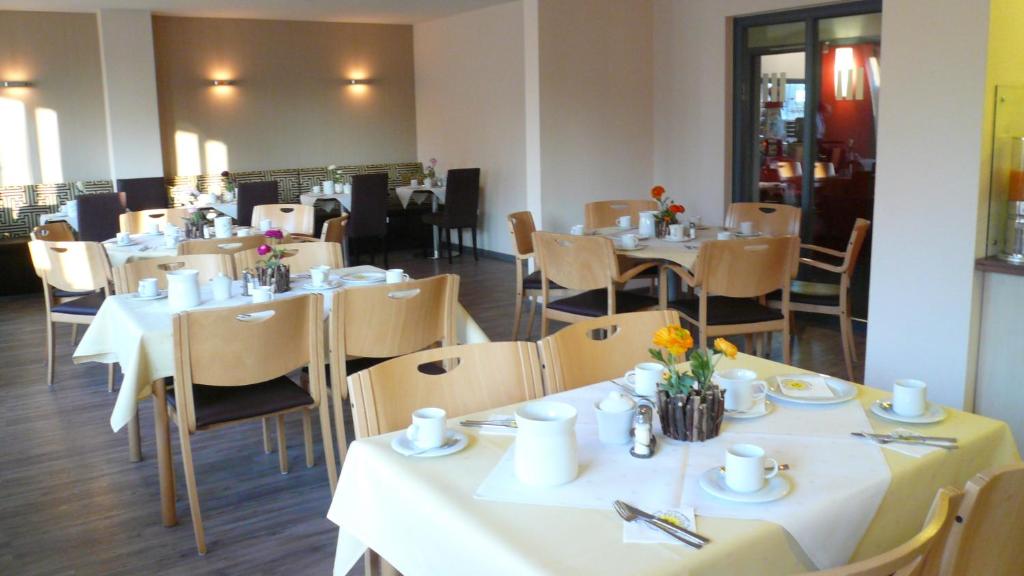Restaurace v ubytování Hotel Rügenblick