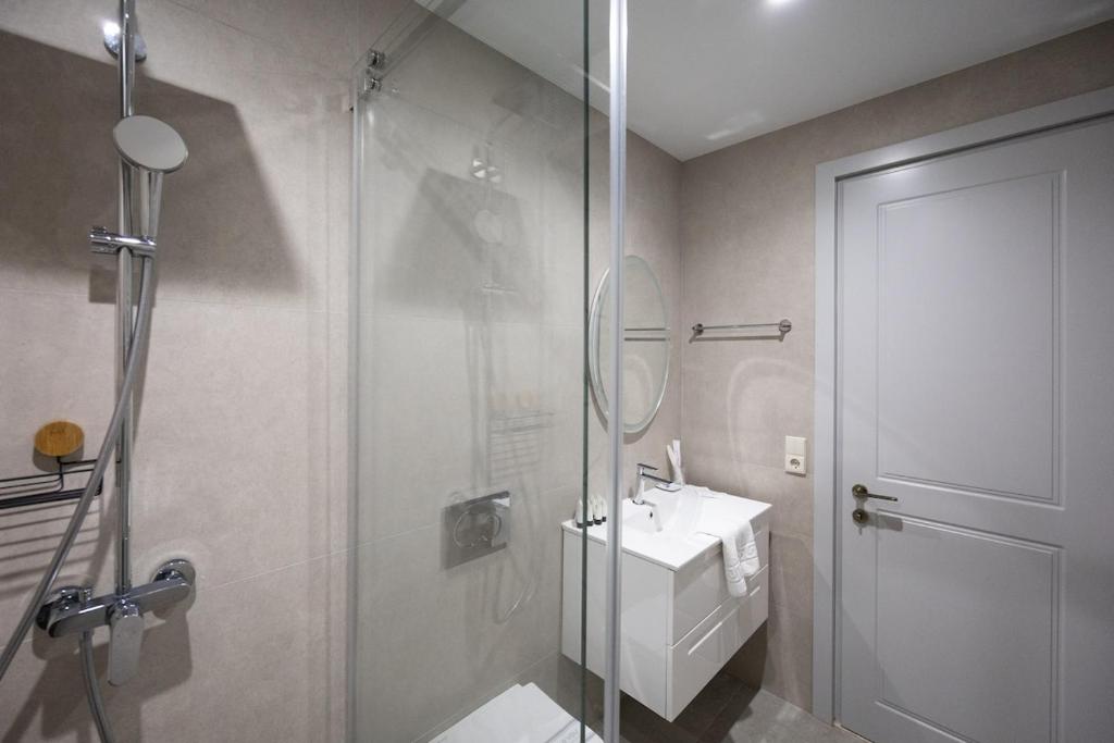 لابی و فضای عمومی Pearl of Avlabari 5 14 Suite - تصویر ۵