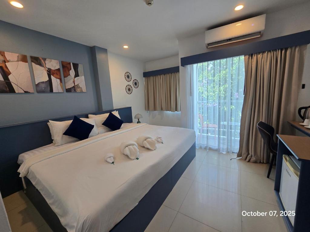 
Superior Double or Twin Room with Balcony
