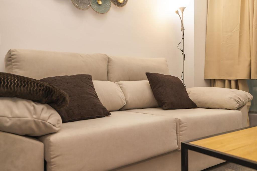 Modern Luxury in Prime Location 68