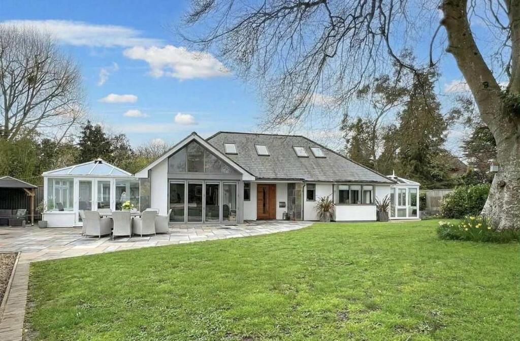 Vườn quanh Beechwood House, Hot Tub & Games Room, New Forest