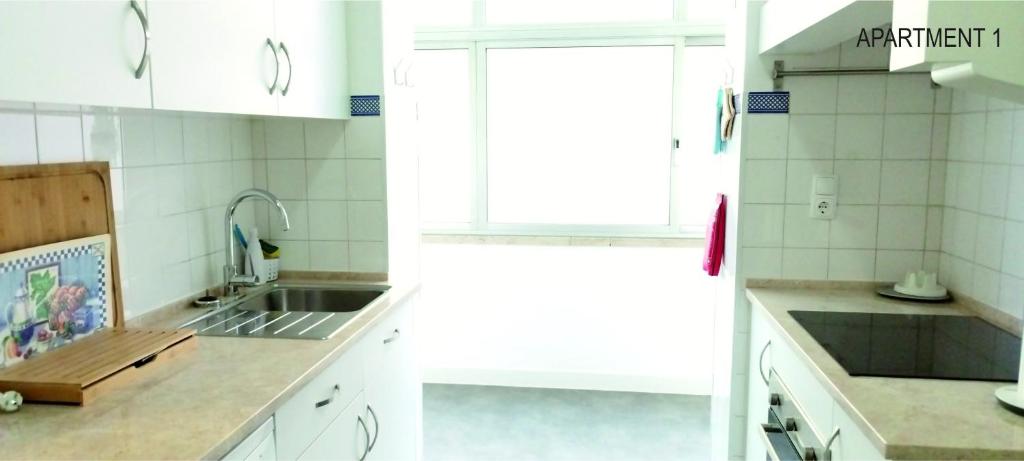 Charming Family Apartment - 14