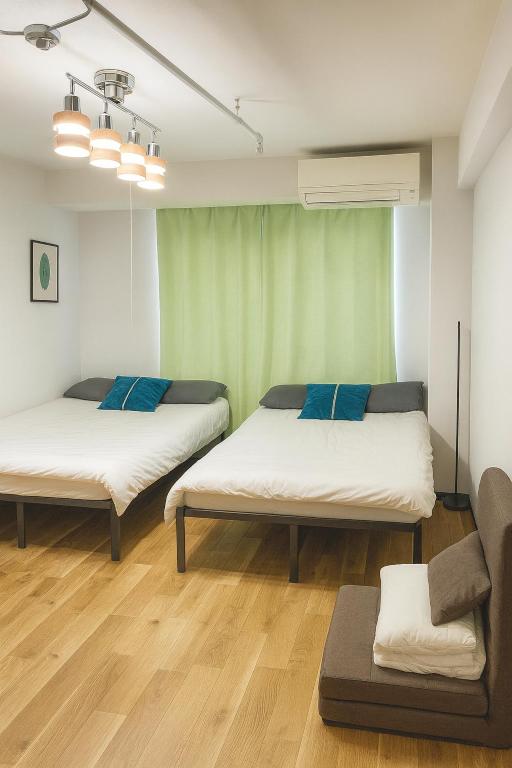 Imperial Honmachi Modern Apartment 3min Walk from Station