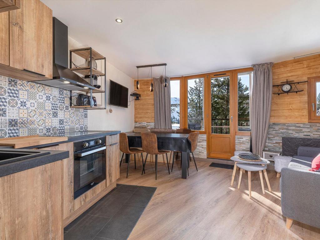 Dapur atau dapur kecil di Appartement 3 pièces pour 6 pers. avec balcons ensoleillés à Avoriaz, proche commerces et pistes - FR-1-314-285