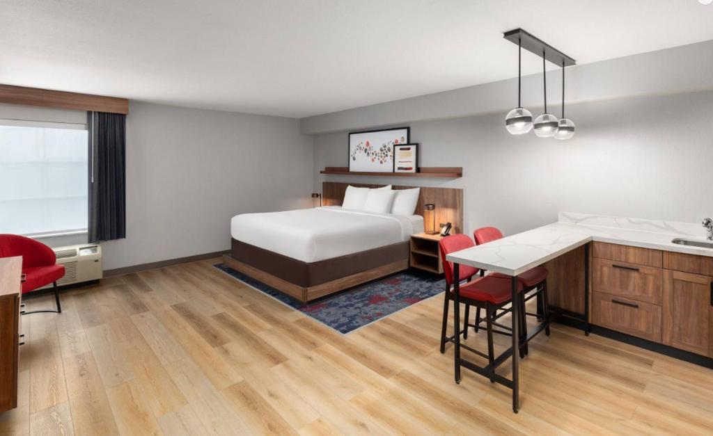 Hawthorn Extended Stay by Wyndham Knoxville photo