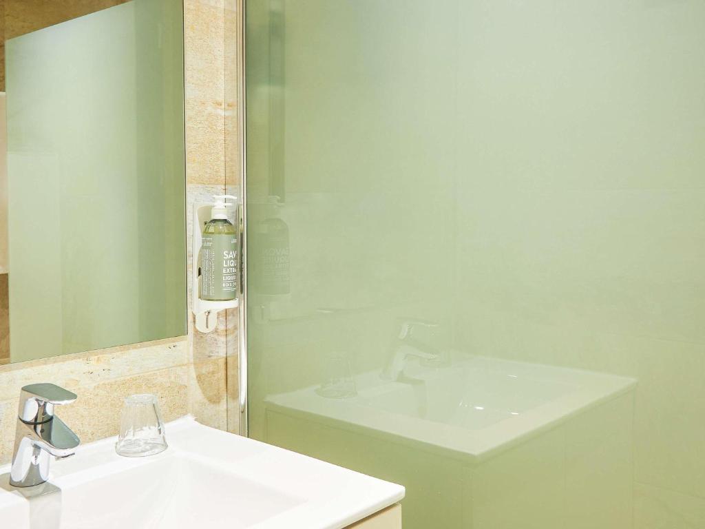 greet hotel Marseille Parc Chanot Velodrome - Resim 21