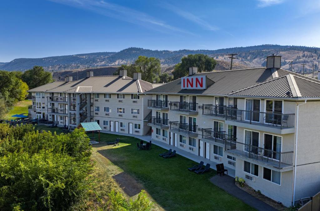 Riverland Inn & Suites - Resim 4