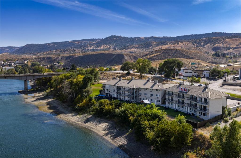 Riverland Inn & Suites - Resim 29