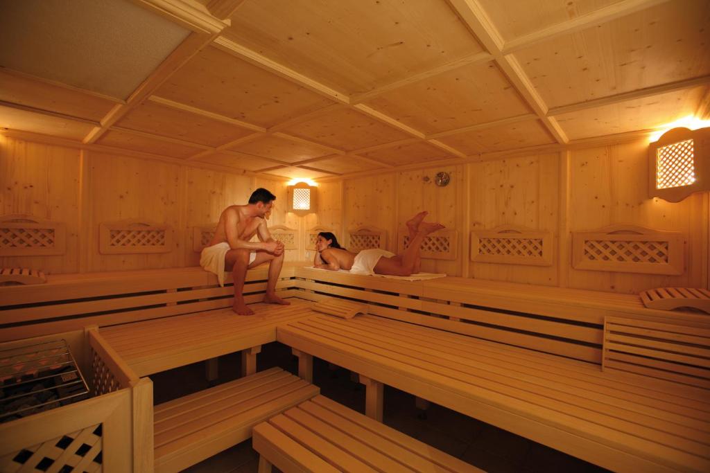 Hosté ubytování Hotel Büntali