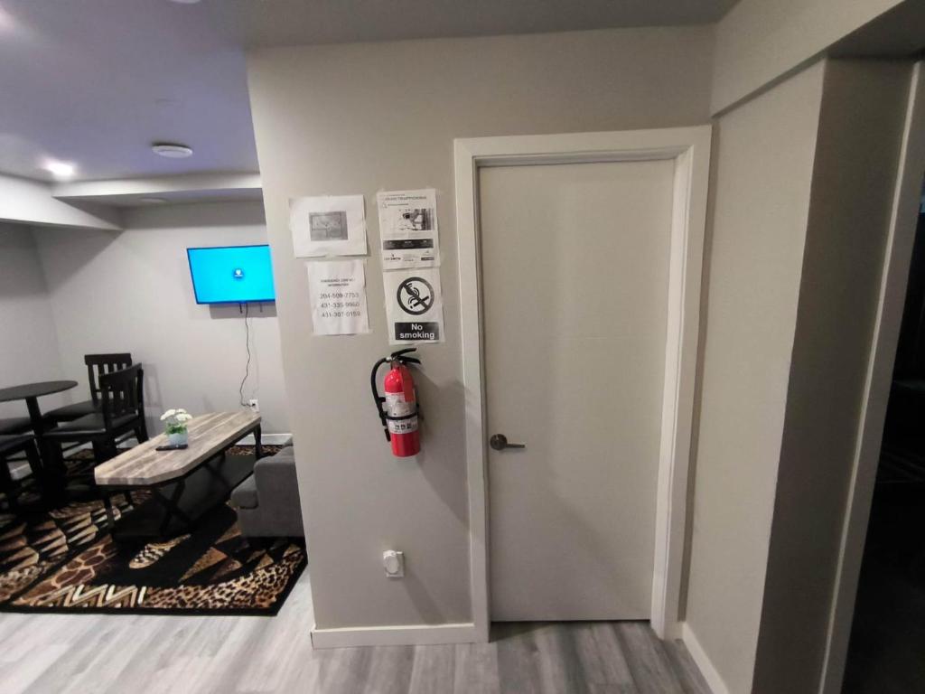 TV o dispositivi per l'intrattenimento presso Winnipeg Bright Home