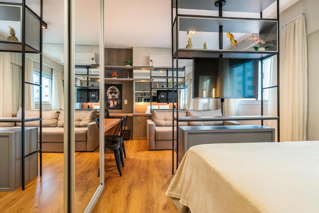 308B Studio LifeSpace, Elegância e Conforto no Batel CWB - Hizvo