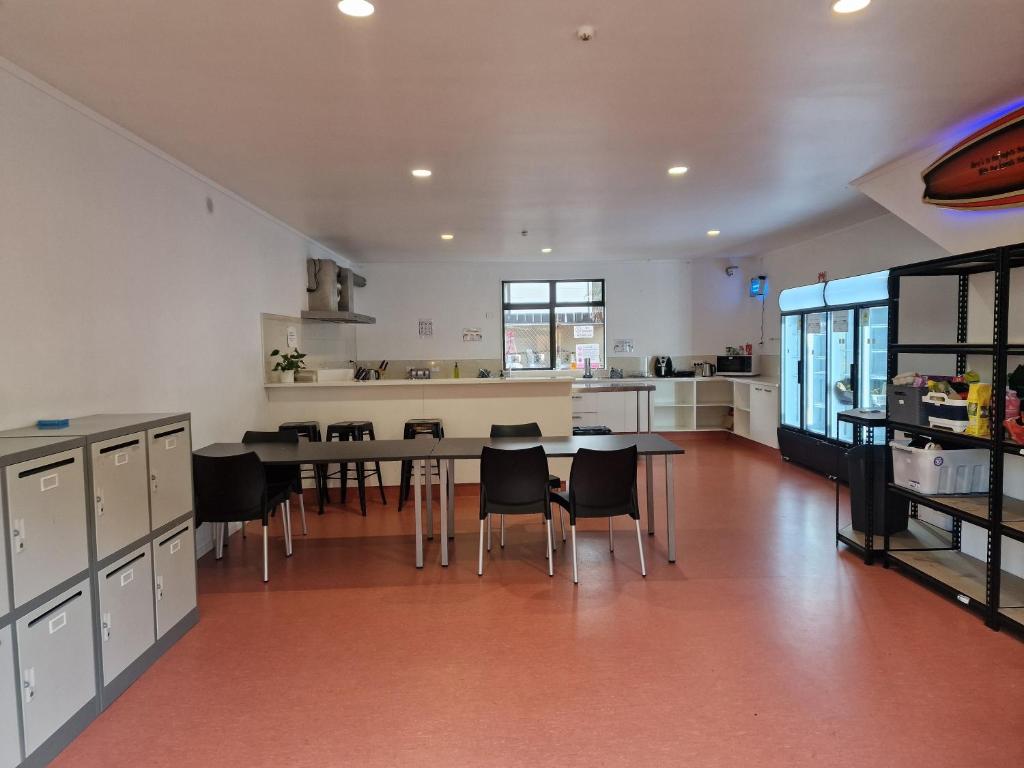 Palm Tree Apartments & backpackers - Resim 4