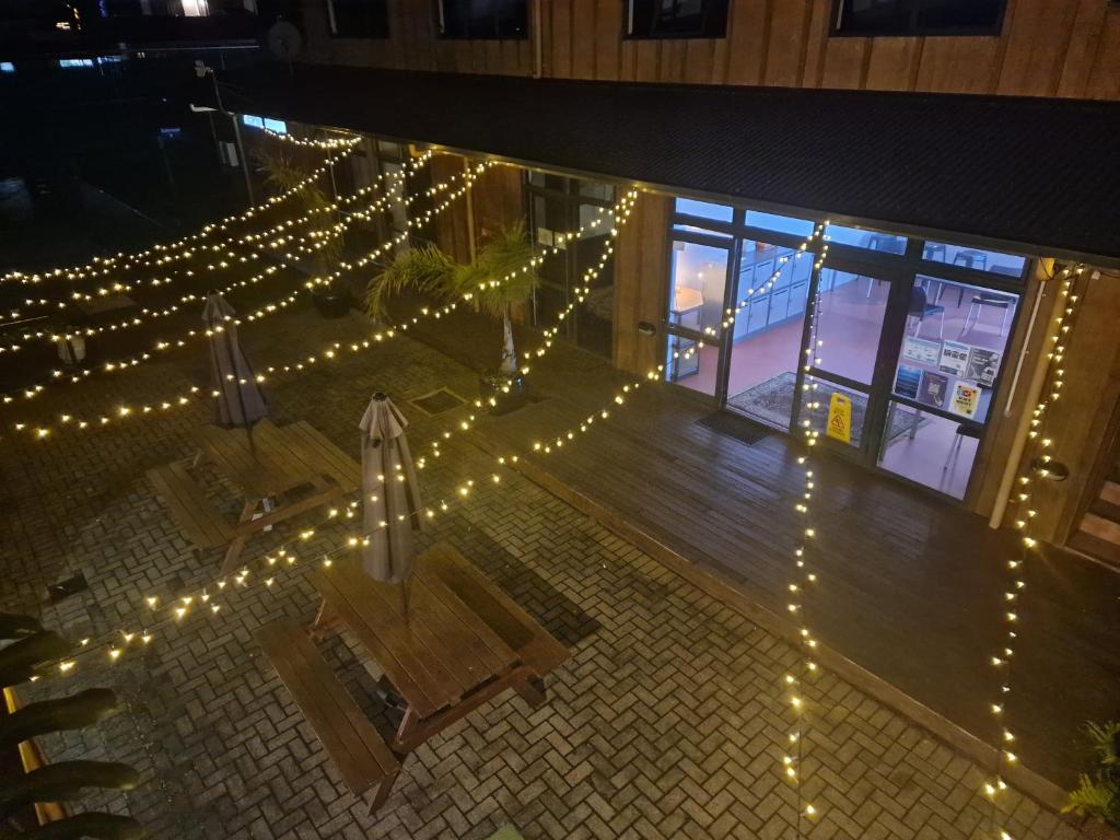 Palm Tree Apartments & backpackers - Resim 21