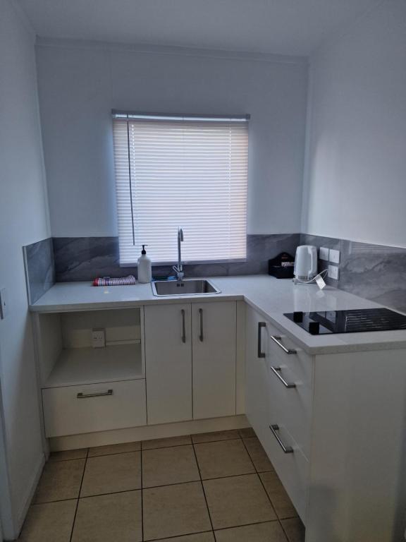 Palm Tree Apartments & backpackers - Resim 2