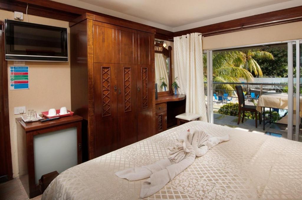 pipe satın al Manisa Hotel, Mauritius - Manisa Hotel ...