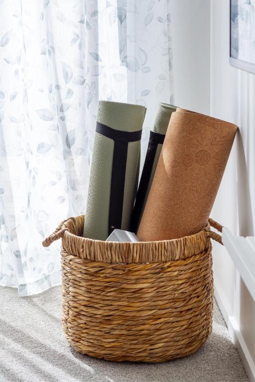 Zen Retreat Stylish 2BR Townhouse and Free Parking - Resim 35