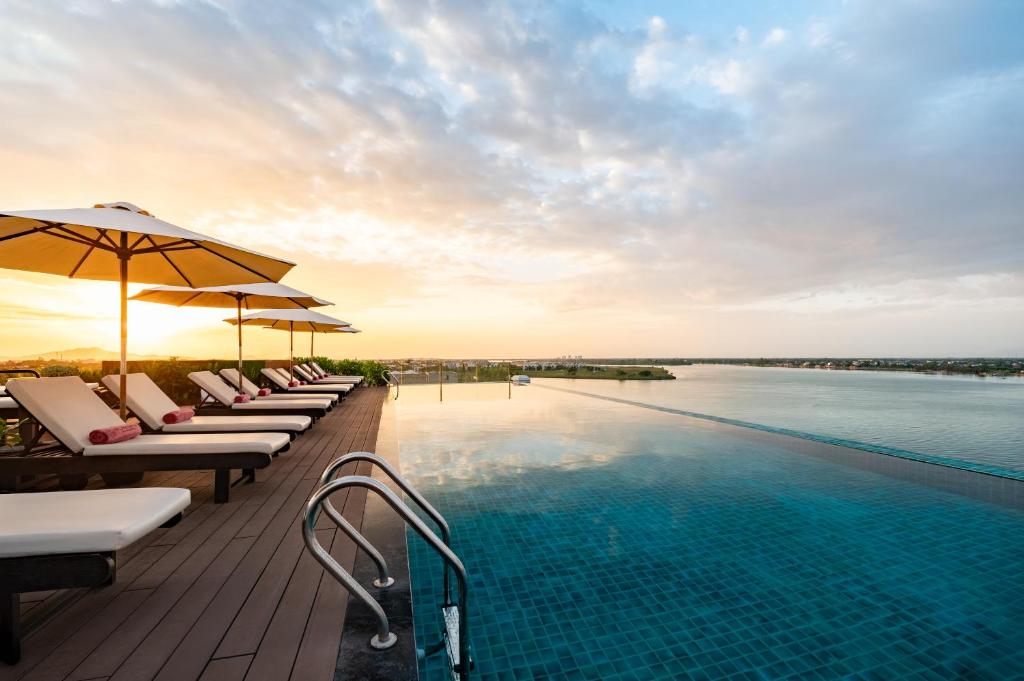 Suite Premier Junior Nhìn Ra Thành Phố
