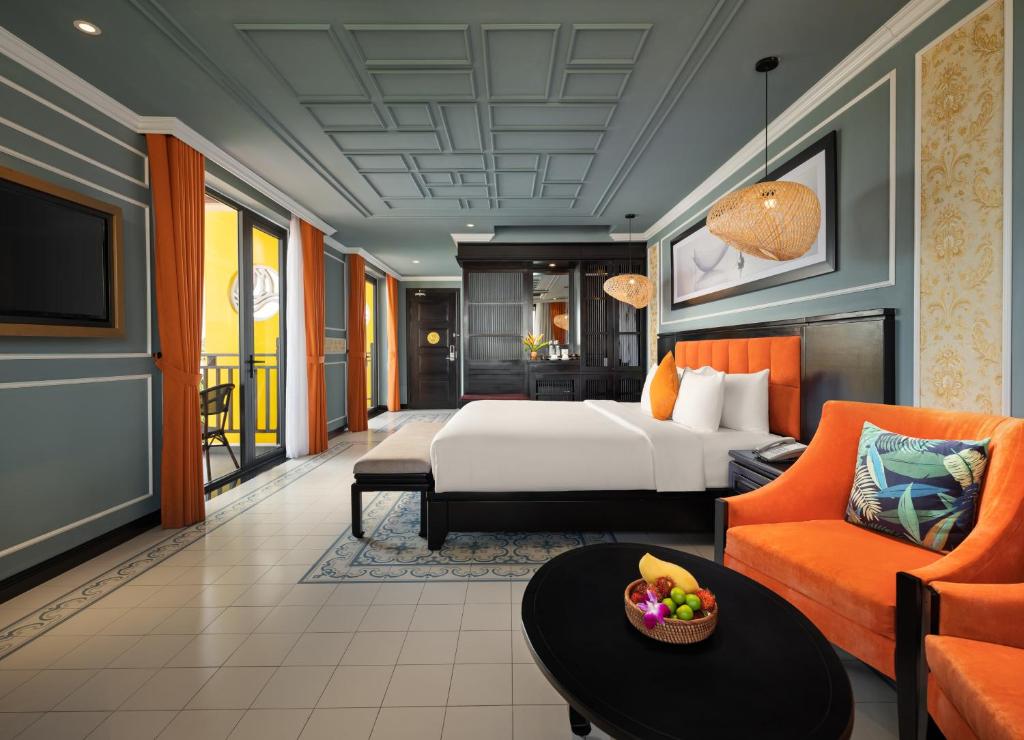 Phòng Đôi Deluxe với Ban công và Tầm nhìn ra Thành phố