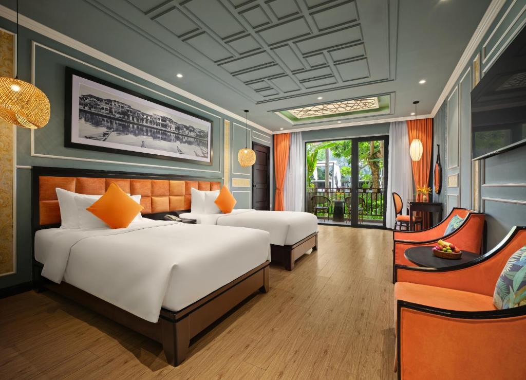 Phòng Deluxe Giường Đôi/2 Giường Đơn Có Ban Công Và Tầm Nhìn Ra Hồ Bơi