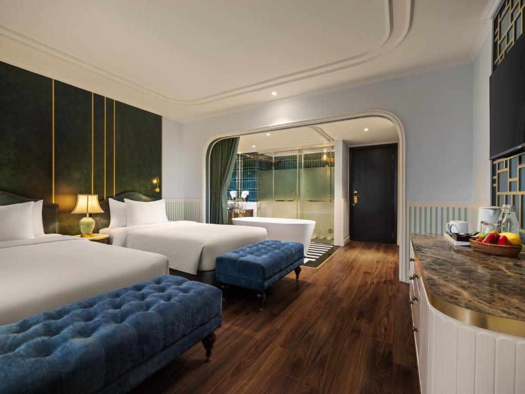 Phòng Premier Deluxe Nhìn Ra Thành Phố