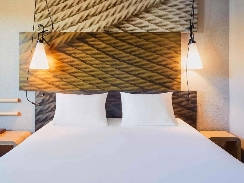 Postel nebo postele na pokoji v ubytování Hotel ibis Dijon Centre Clemenceau