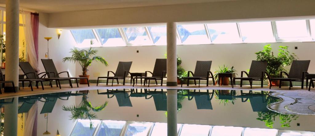 Bazén v ubytovaní Hotel Asterbel alebo v jeho blízkosti
