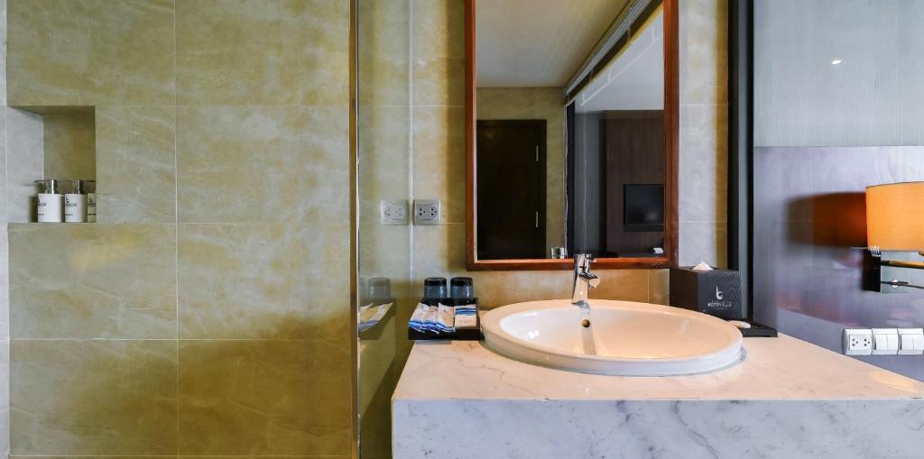 Superior Double Room with Partial Ocean View  - Sauna access & Stay More, Pay Less