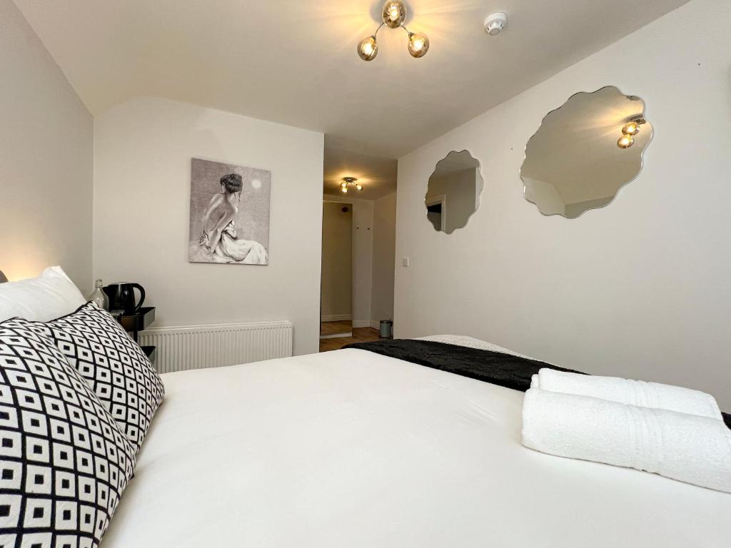 Ocho Homes Lux By Eight Continents, Belfast - Resim 37