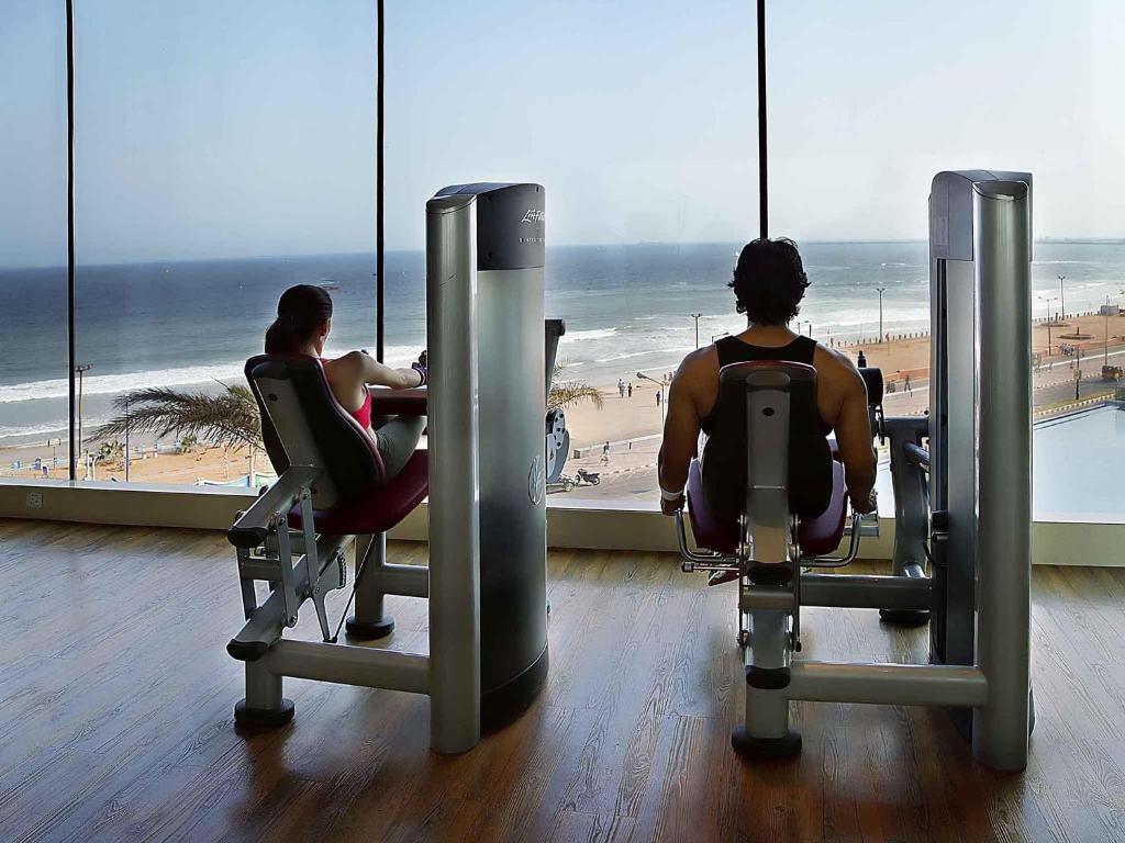 Гости Novotel Visakhapatnam Varun Beach