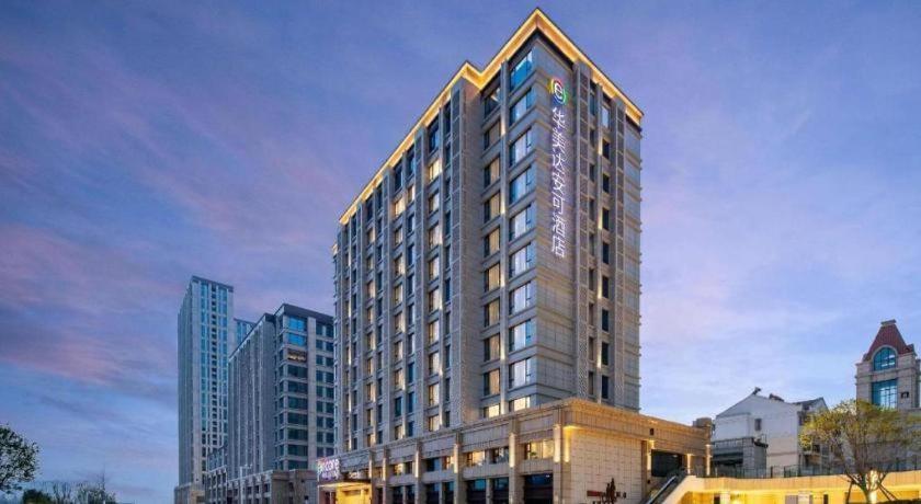 Bangunan di mana terletaknya hotel