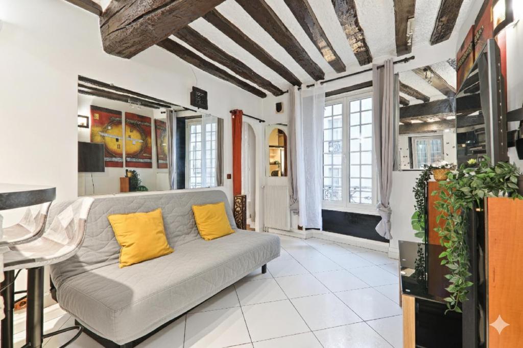 Notre Dame de Paris Luxurious 1BR-4P with NetFlix