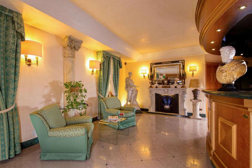 Posezení v ubytování Colonna Hotel