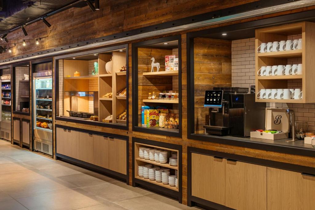 Moxy Belfast City - Resim 30