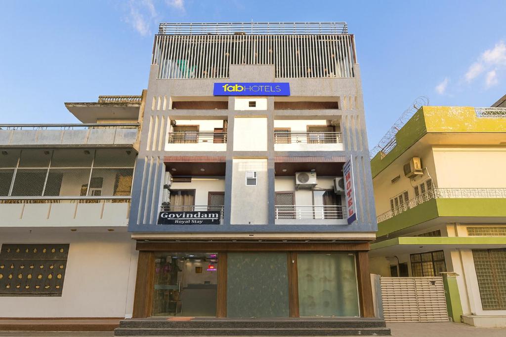 Bangunan di mana terletaknya hotel