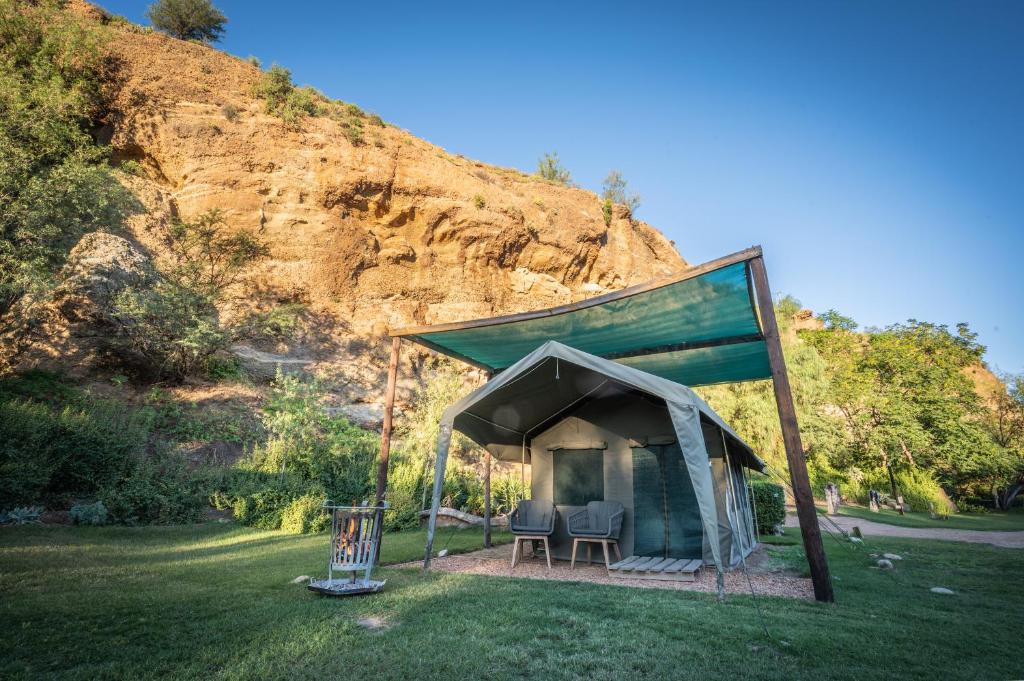 Un paisaje natural cerca del camping de lujo